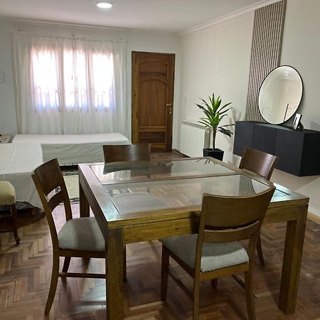 Departamentos De Buen Nivel Apartman Mendoza Kültér fotó
